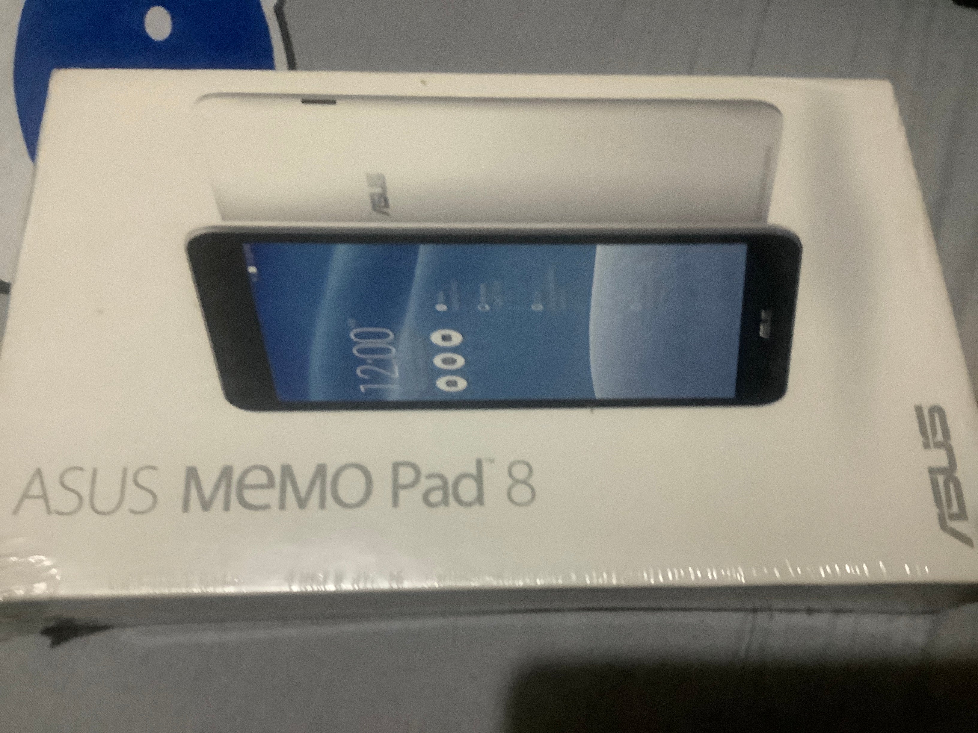 Asus Memo Pad 8 K011 (ME181C)